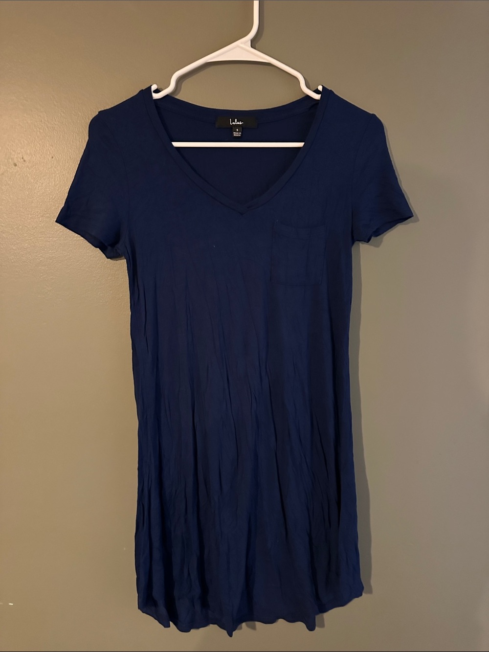Lulu's Deep Navy V-Neck Short Sleeve Pocket Tee Dress